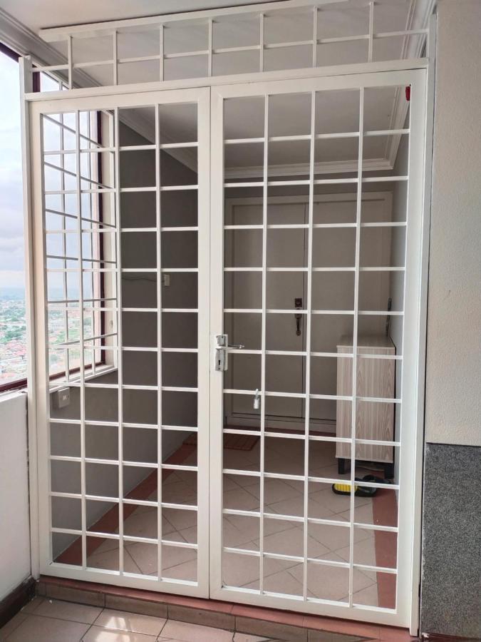 Cmk Apartmen Mutiara Tower 3 Bedroom Kota Bharu#Netflix 外观 照片